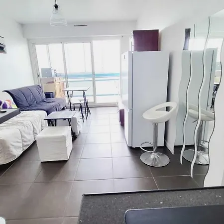D'une A Hilaire De Riez A 500 M De La Avec Vue Sur La Et Balcon Apartment Saint-Hilaire-de-Riez