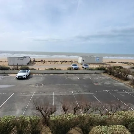 D'une A Hilaire De Riez A 500 M De La Avec Vue Sur La Et Balcon Apartment *